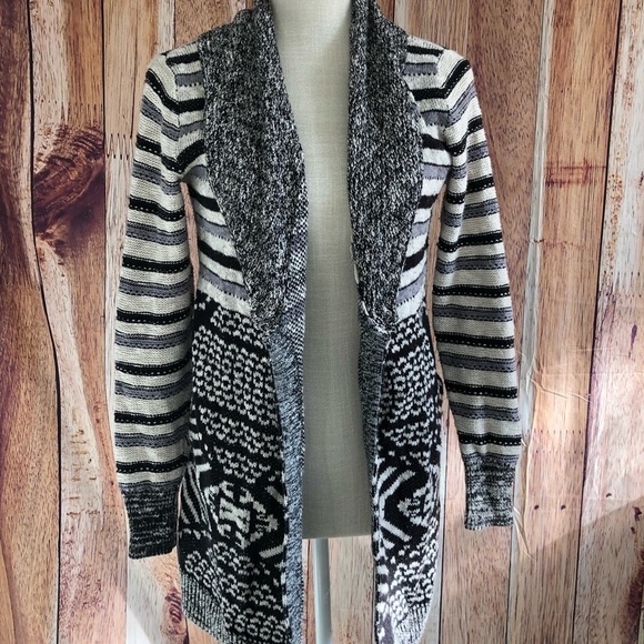 Ecote Sweater - Picture 1 of 3